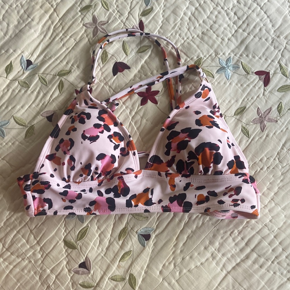 Hulu Honey Bikini Top